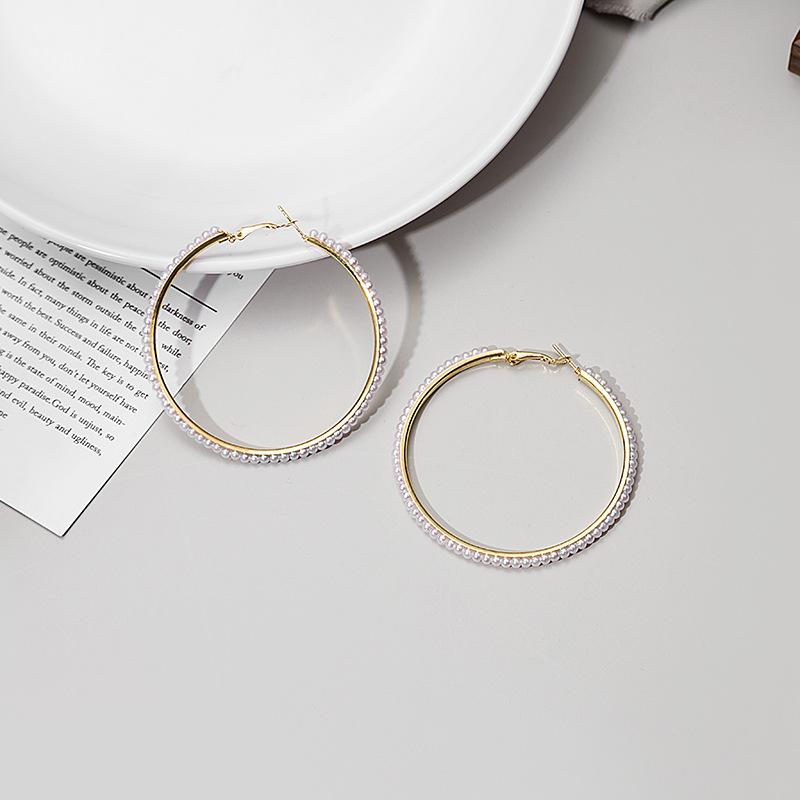 Design Geometric Round Spiral Pearl Earrings, Exaggerated Atmosphere Fashion Rice Bead Circle Earrings