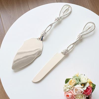 Pelle à gâteau triangulaire plaquée argent européenne, couteau à pain occidental, exquise décoration de mariage d'anniversaire, couteau à gâteau créatif, pelle