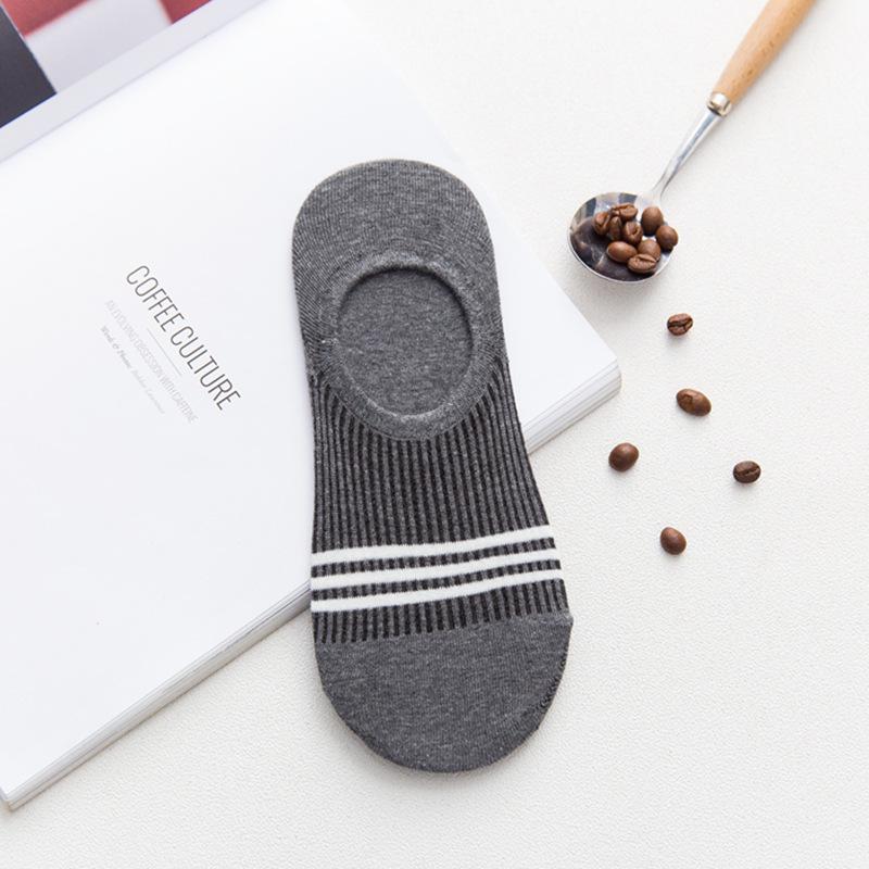 Men's Low-Cut Invisible Socks - Breathable, Non-Slip Cotton for Spring & Summer