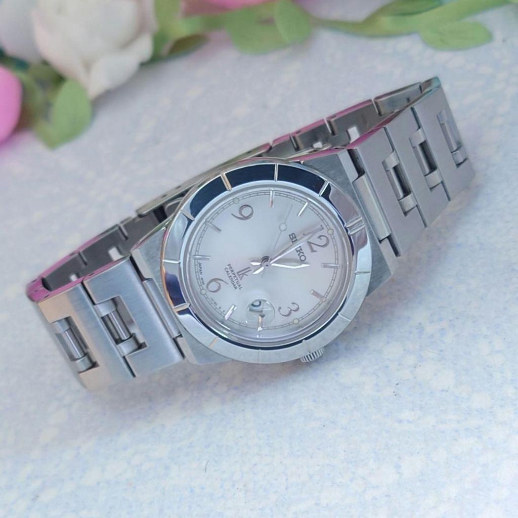 [USED] Price Reduced! SEIKO LUKIA Women's Watch 4F32 Silver