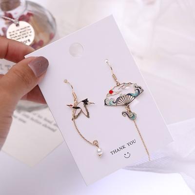 Unique Earring For Women Asymmetric Crane Paper Fan Charm Earrings Trendy Jewelry for Women Wife Girl Party Ornaments