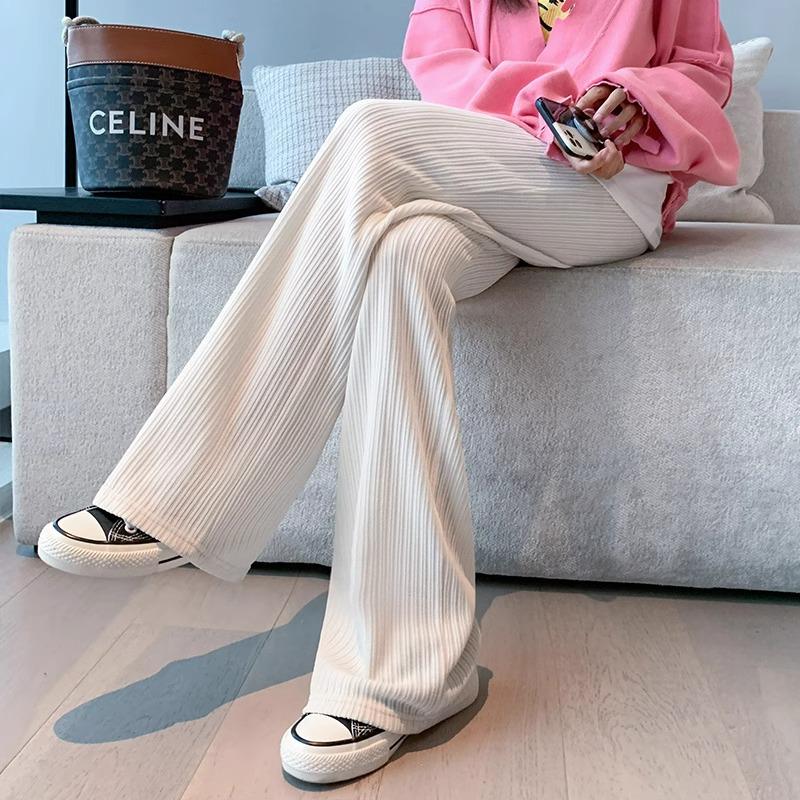 

High-Waist Slimming Korean-Style Chenille Knitted Wide-Leg Women s Pants (XS) for Autumn/Winter L (111-120 lbs)