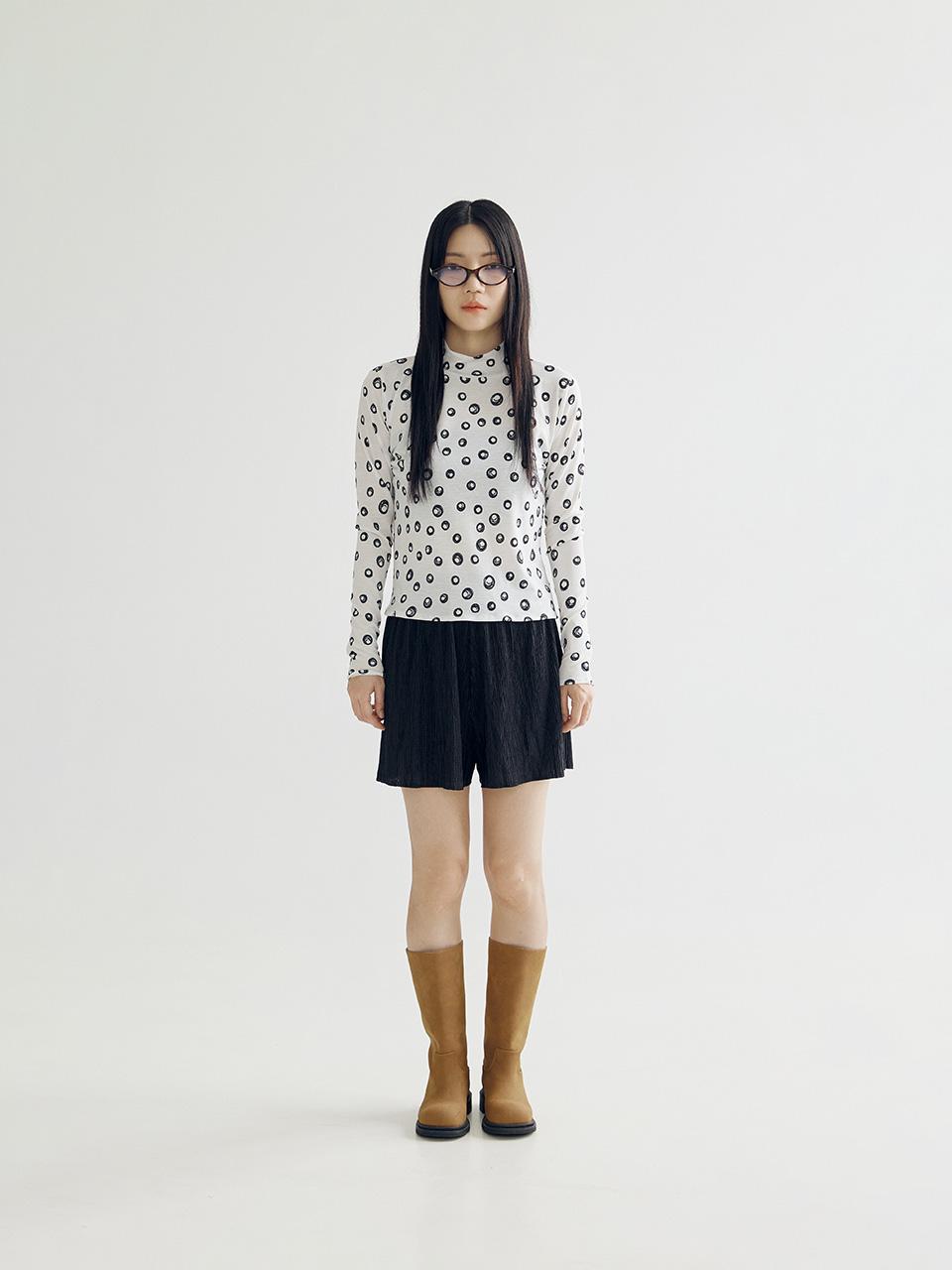 Bomnal Boutique Circle Half Turtleneck T-Shirt _ White White/Free