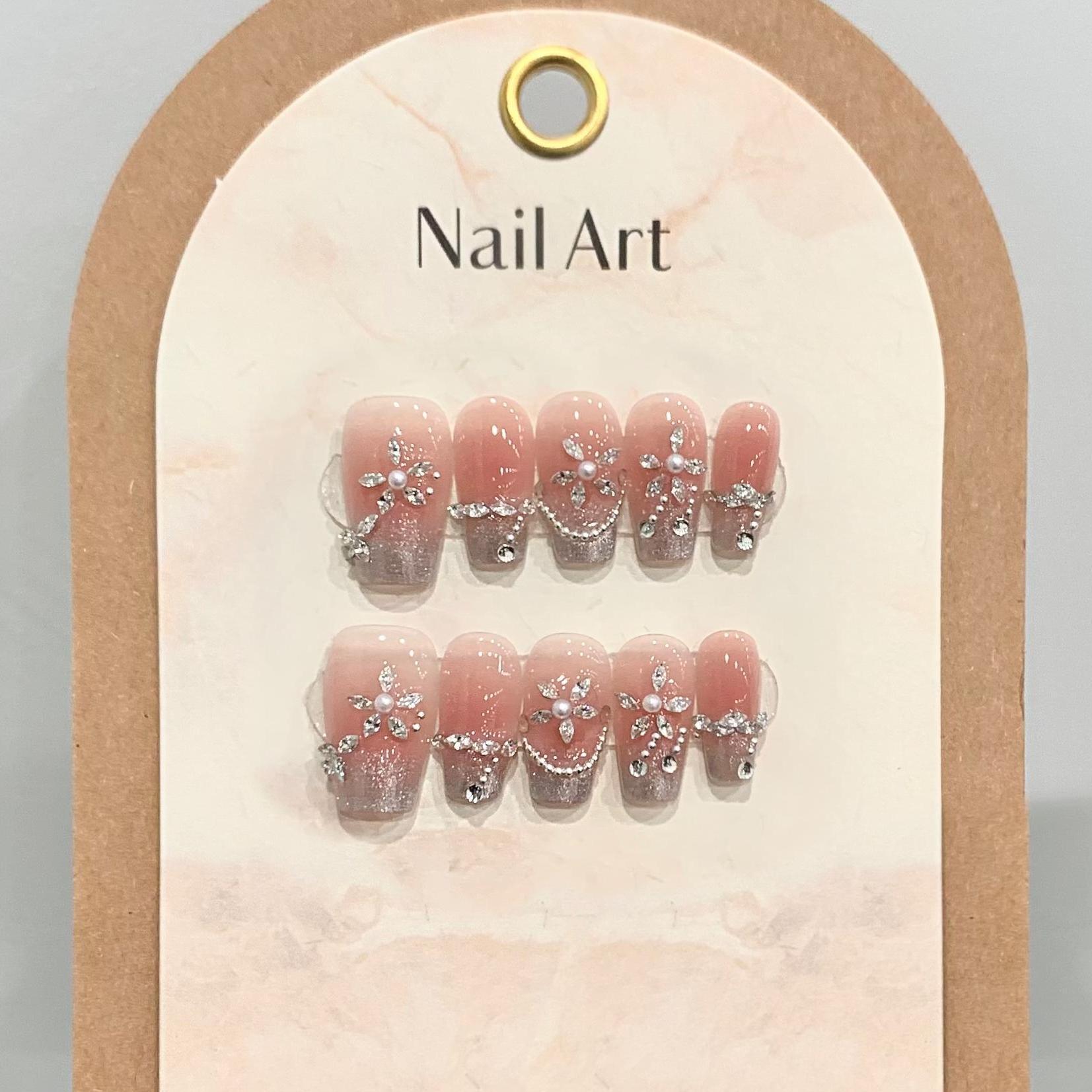 

Handmade Ombre Zircon Marquis Press-On Nails – Blush and Cranberry Detachable Nail Patches