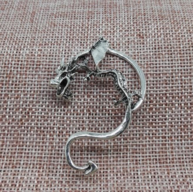 Huailang Gothic Punk Dragon Earrings: Retro European & American Style