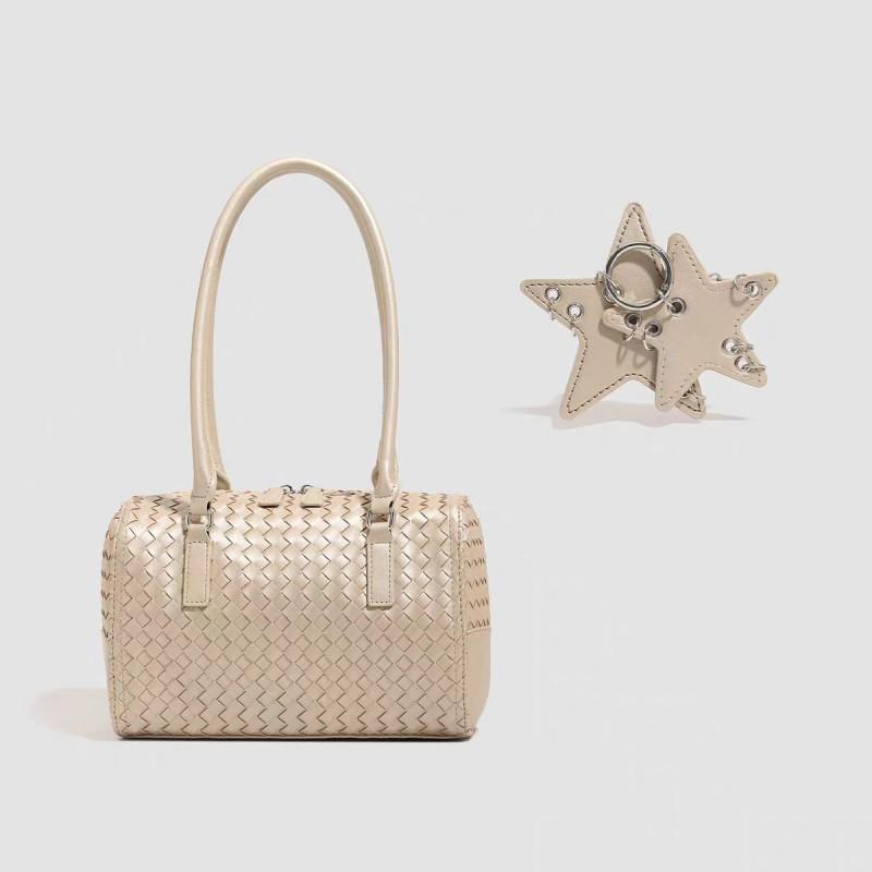 

Same Hand-knitted Star Tote Bag Casual Lazy Commuting Large Capacity One-shoulder Underarm 25x13x16.5CM золотистий