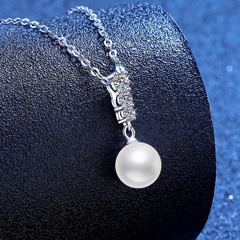Moissanite Shell Pearl Necklace Clavicle Chain Women Vintage Elegant Light Luxury Jewelry