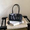 Large-capacity Commuter Retro Simple Casual Crossbody Bag for Women with Shoulder Strap and Underarm Closure