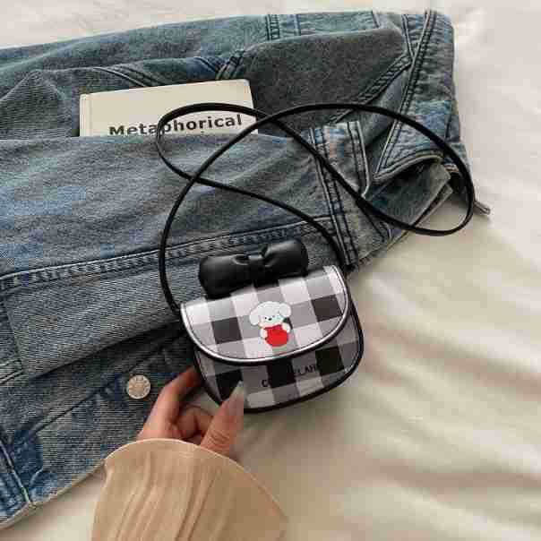 This year's popular new fashionable and foreign plaid bow sweet casual shoulder messenger bag mini small square bag