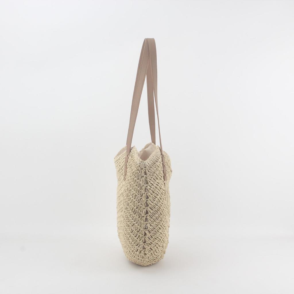 Hand-Woven Straw Shoulder Bag: Women's Fashion Beach Backpack