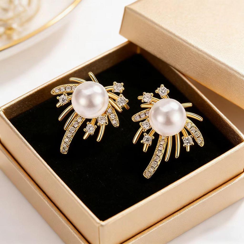 Korean Elegant Firework Pearl Stud Earrings - Exquisite Rhinestone Luxury Fashion Accessories for Women