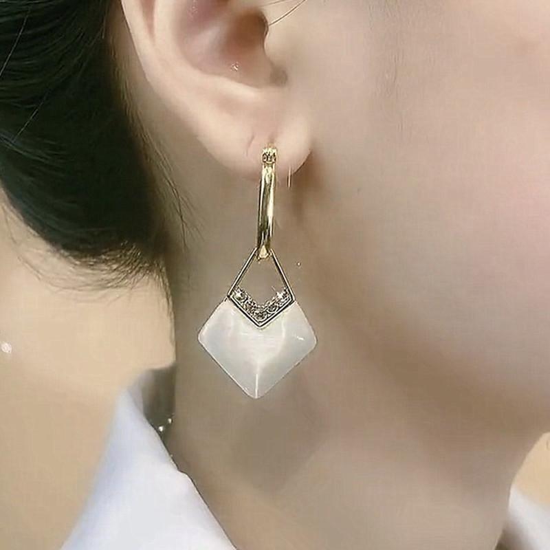 New Geometric Rhombus Luxury Opal Earrings Women's Fashionable Personalized Daily Accessories Party Jewelry Birthday Gifts