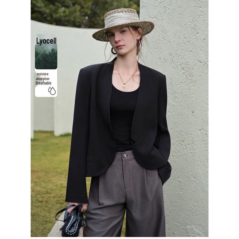 ELLE Women s Black V-Neck Short Blazer L