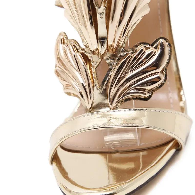 Kovová křídla Stiletto Sandály v Římském stylu pro ženy Zlatá Lakovaná Kůže Vysoké Podpatky Otevřená Špička Dvojité Přezky Párty Boty