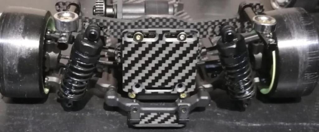 Metal Garage Japan Original Carbon Fiber Rear Amplifier Plate for YD-2, RDX, RD2, TT-02, MB-01, and BT-01 (MGH34)