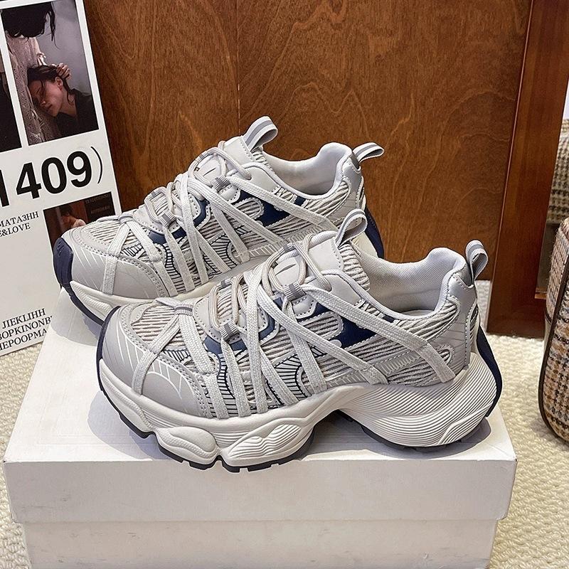 

Korean thick-soled heightened lightweight super-fire dad sports shoes children s breathable 2025 spring new popular casual shoes 40 серо голубой