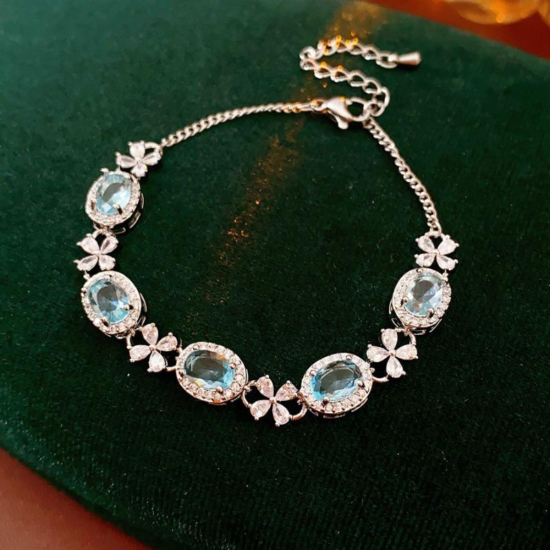 Zircon color rhombus water drop pull-out bracelet ins niche fashion versatile bracelet light luxury high-end jewelry