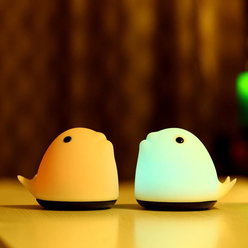 Creative Whale Night Light: Rechargeable Silicone Lamp with 7-Color Breathing Mode, Ideal for Babies & Girls