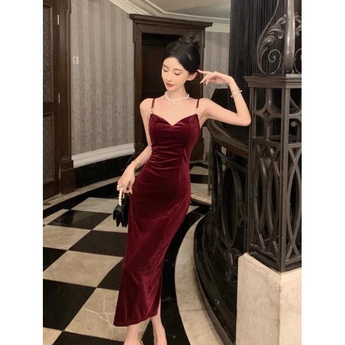 Velvet Dress Women's Morning Inside Temperament Socialite Medium and Long Suspender Skirt Pleated Waist Hip Skirt