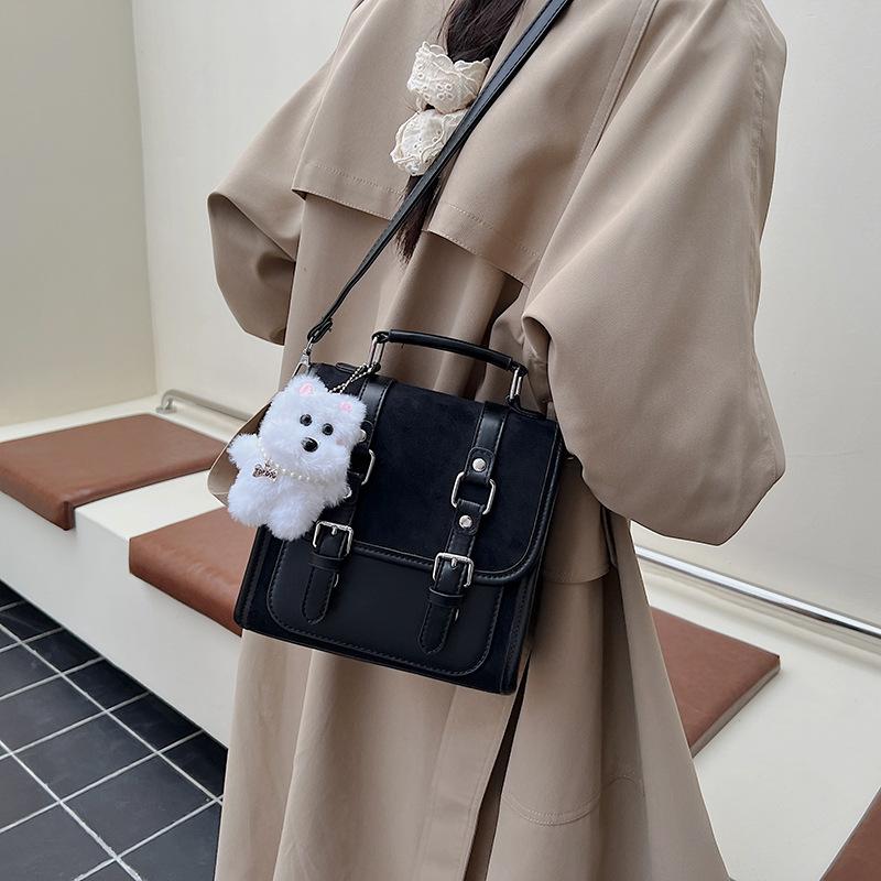 Retro backpack women's large-capacity casual versatile student class schoolbag simple texture high value travel backpack