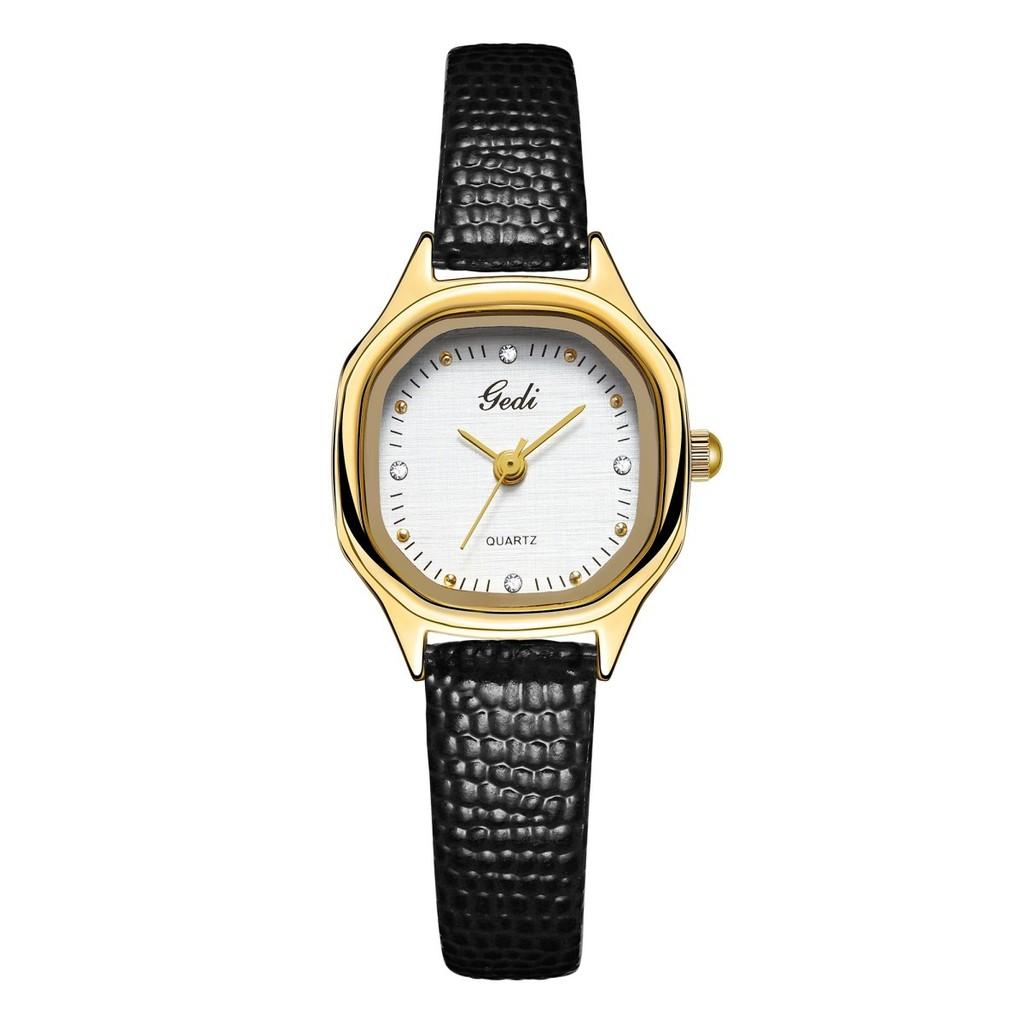 

Gadi Vintage Small Womens Quartz Watch With Faux Snake Leather Strap For Fashion Accessories Black White