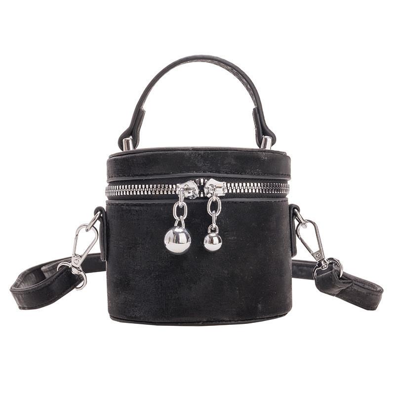 Stylish Mini Bucket Bag For Kids With Breathable Pu Material Cute And Fashionable Design