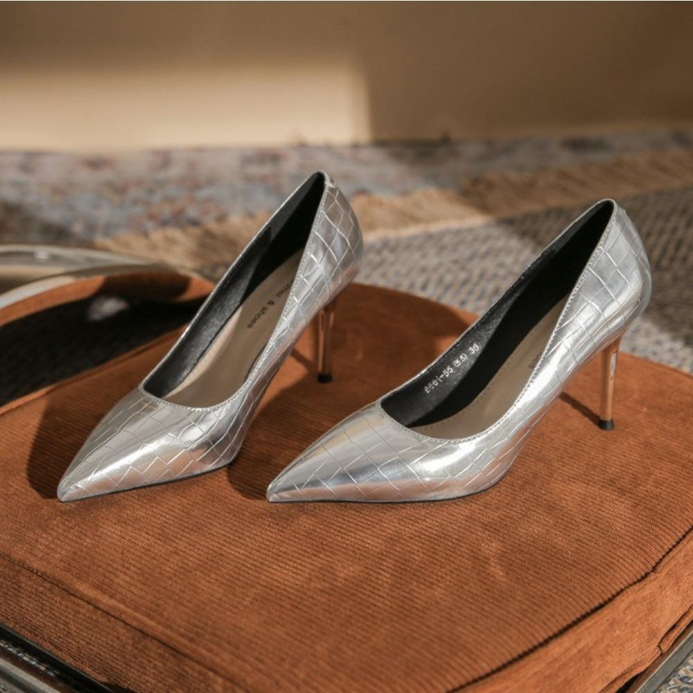 Mode High Heels für Damen Spitzschuh Schmale Absätze Lederschuhe für Damen Flacher Ausschnitt Lackleder Silber Einzelne Schuhe