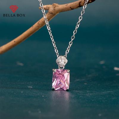 Geometric Square Pink Zircon Necklace For Women Romantic Engagement Pendant Necklace Good Quality Fashion Jewelry Gift