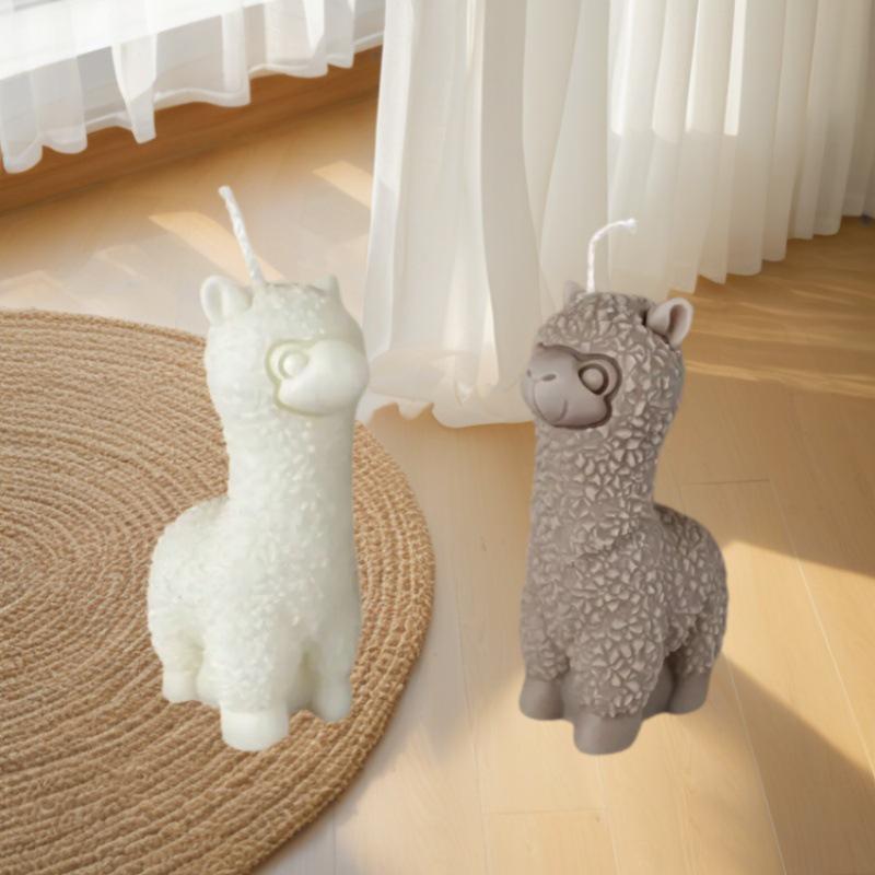 3D Alpaca Silicone Scented Candle Mold - Cute Kawaii Cake Baking & Decoration