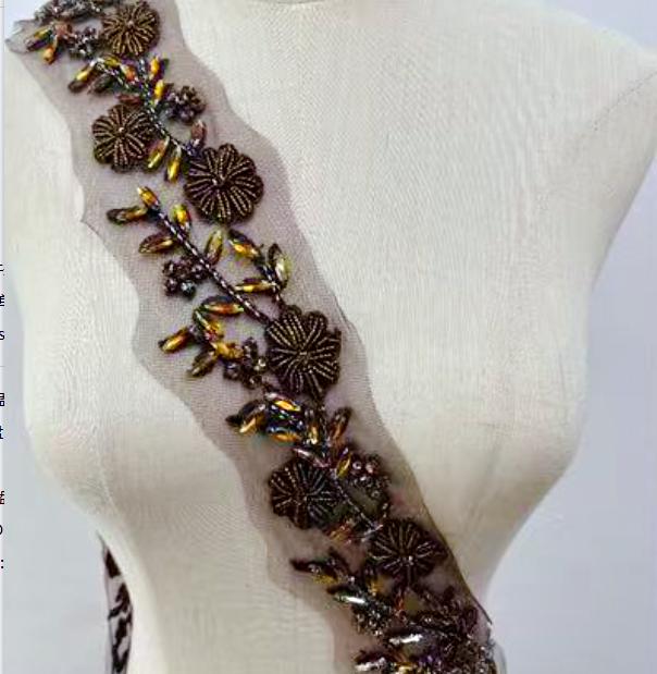 RM-802 Hot Sale Beaded Rhinestone Flower Lace Applique Trim Sewing Motif Embroidery