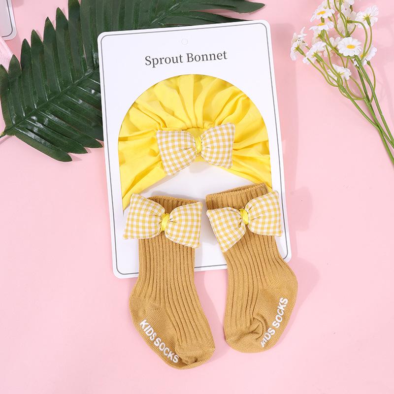 Top Seller: Newborn Baby Hat & Socks Set with Cute Bow Accessories - Popular in Europe, America & Middle East