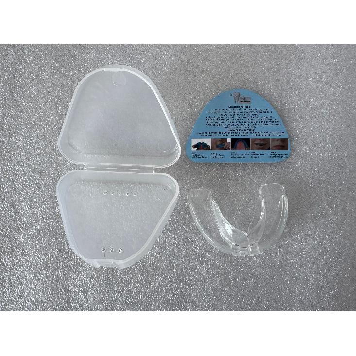 Comfortable Double Braces Athletic Mouthguard Superior No-Boil Design for Maximum Protection of Upper And Lower Teeth 3