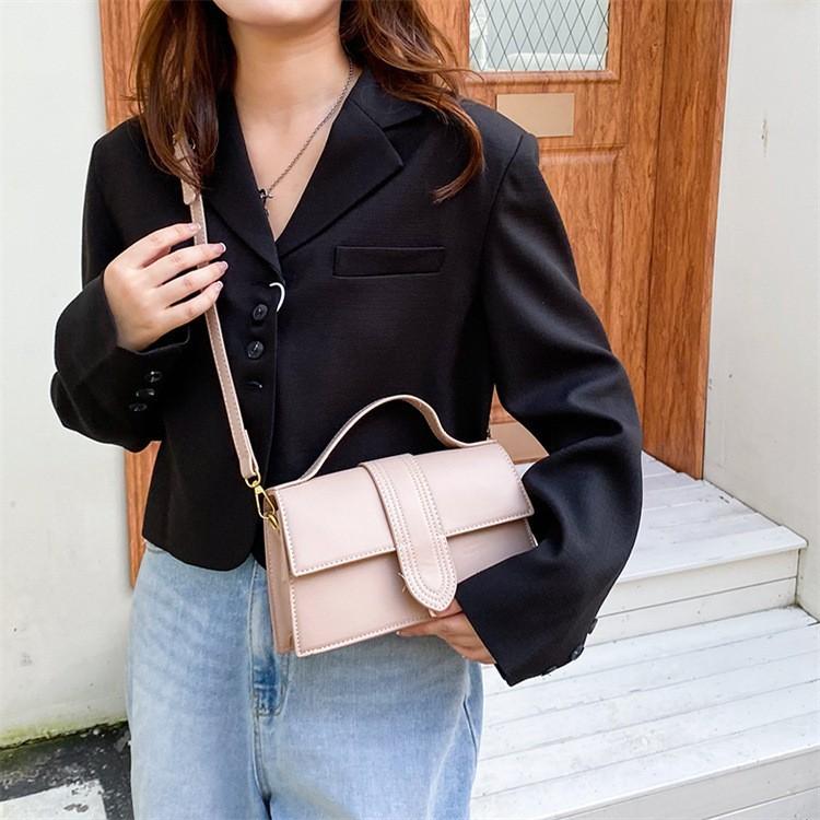 Prémiový smysl niche zahraniční styl malá čtvercová taška dopis dámská taška přes rameno crossbody kabelka kabelka