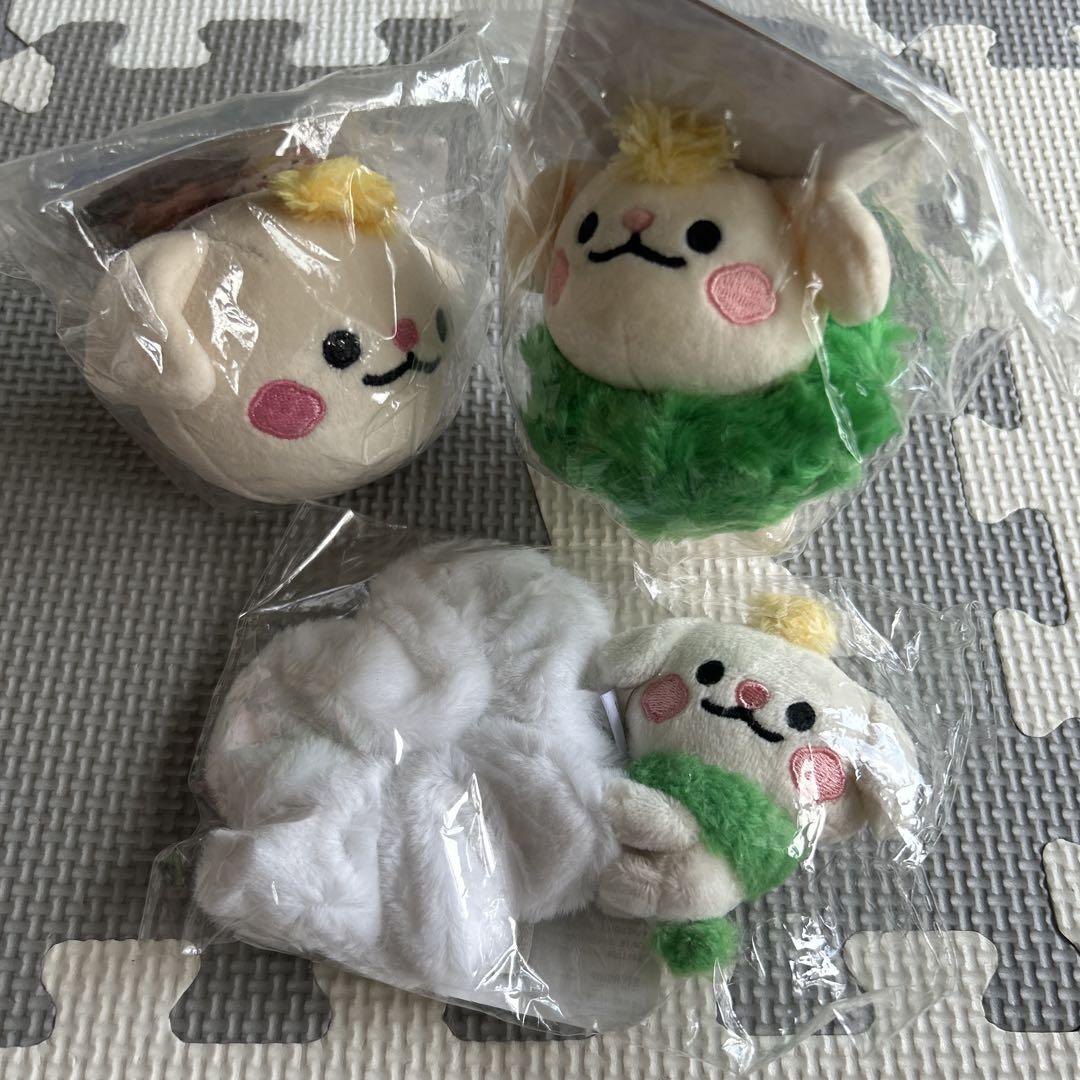 

[USED] ccrew TEORI Hyunjun mini doll, scrunchie, stress ball 3 pieces