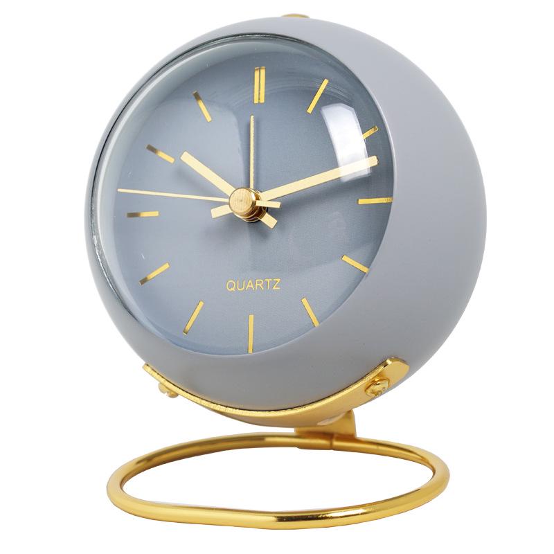 Nordic Minimalist Children's Silent Alarm Clock - Luminous Desktop Bedside Clock
