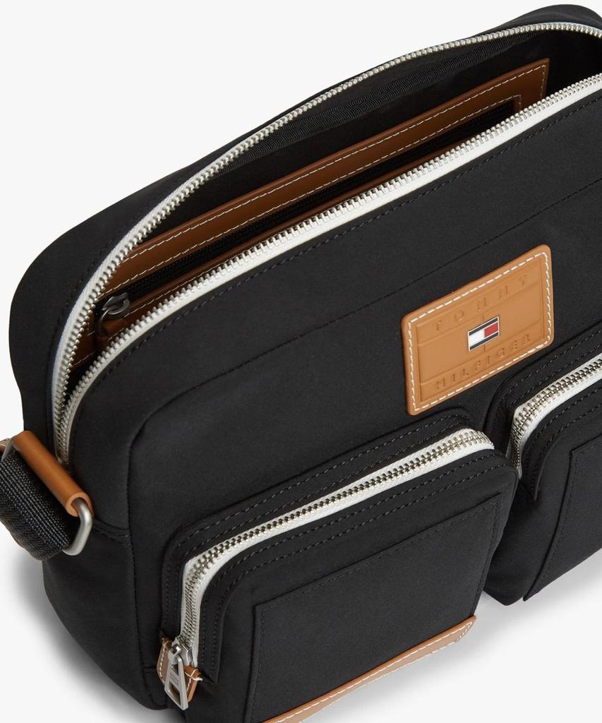 Tommy Hilfiger Casual Flag Crossover AM14263 FREE Black BDS