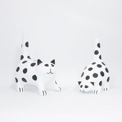 Nordic Style Cute Pet Animal Ornaments for Living Room or Children's Room