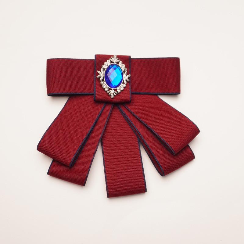 Elegant Unisex Collar Flower With Polyester Material For Weddings And Parties