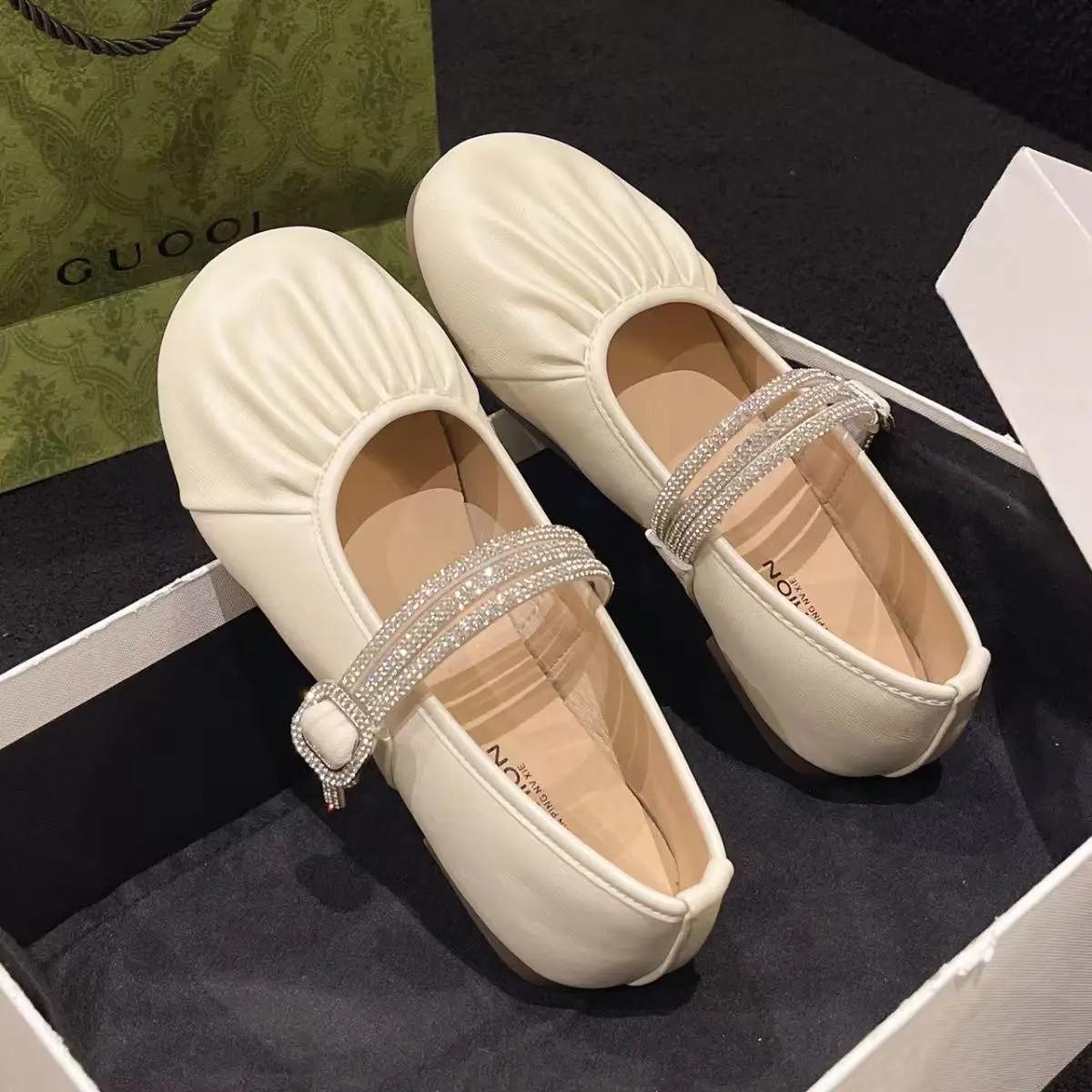 

Fashion Spring and Autumn New Women High Quality Pu Flat Shoes Soft Round Toe Bread Shoes Casual Outdoor Women s Shoes 35 бежевый