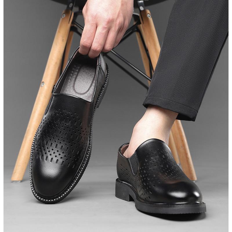 Módní návrhář Nová platforma Nazouvací Děrované Pánské Mokasíny Módní Kožené S měkkou podrážkou Pánské Společenské boty Ležérní Pánské Sandály Zapatos