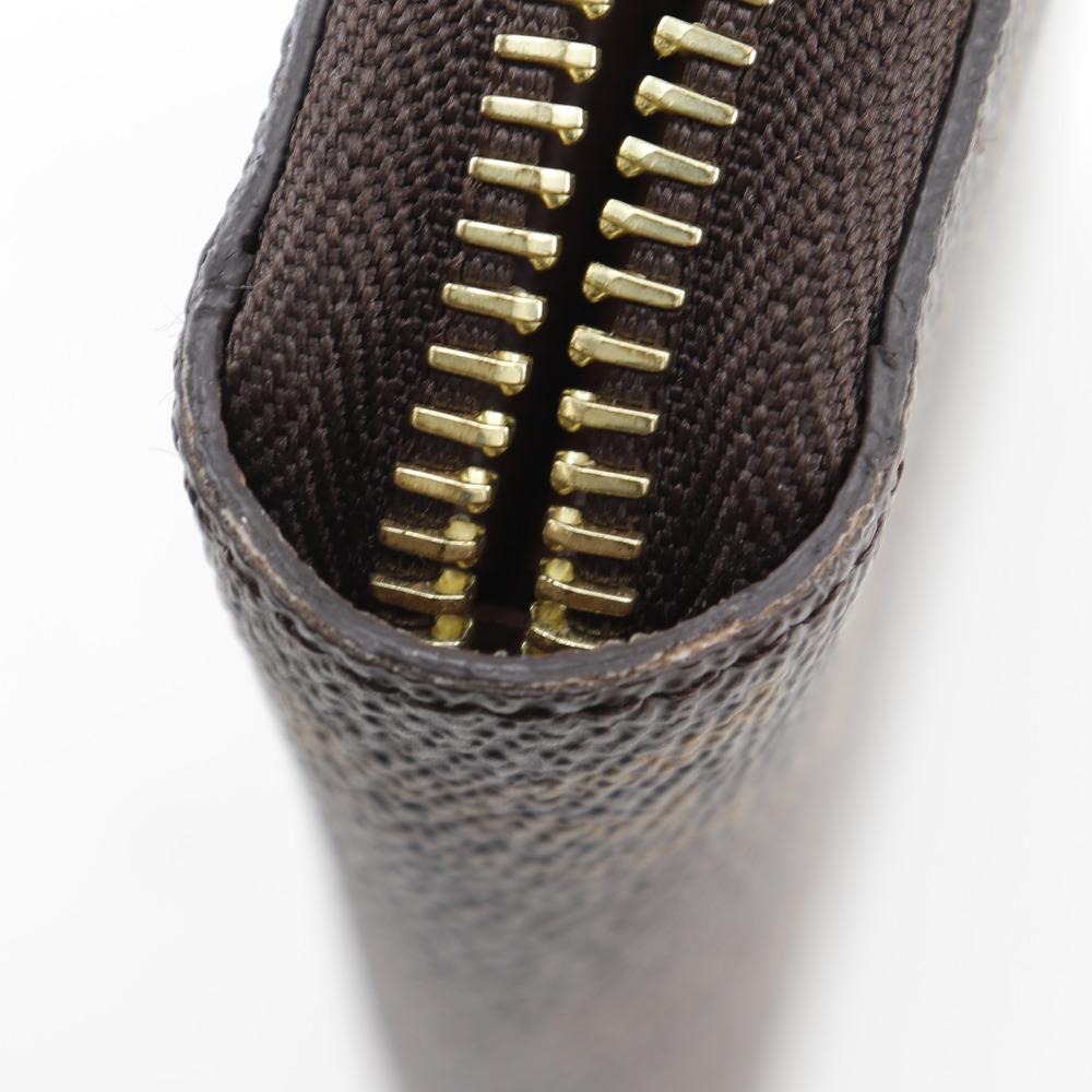 LOUIS VUITTON Zippy wallet Purse M42616 Brown Monogram canvas unisex Used