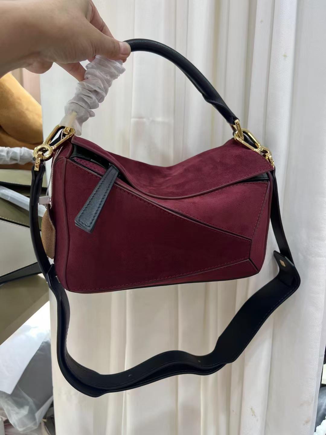 

«Luojia 2024 Vintage Geometric Cowhead Bag & Messenger Bag – Коллекция Осень/Зима» 24cm plain