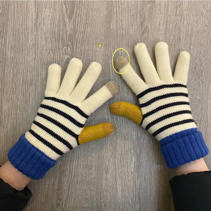 Winter Fleece and Thickened Touch Screen Color Blocking Striped Gloves for Girls Korean Version Instagram Cute Student Cycling Warm Gloves