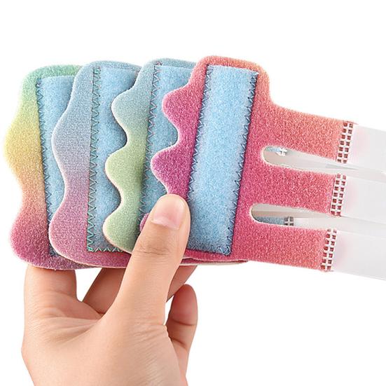 Finger Splint Adjustable Finger Support Brace Universal Finger Stabilizer Broken And Trigger Finger Straightener for Arthritis Sprain Pain Relief