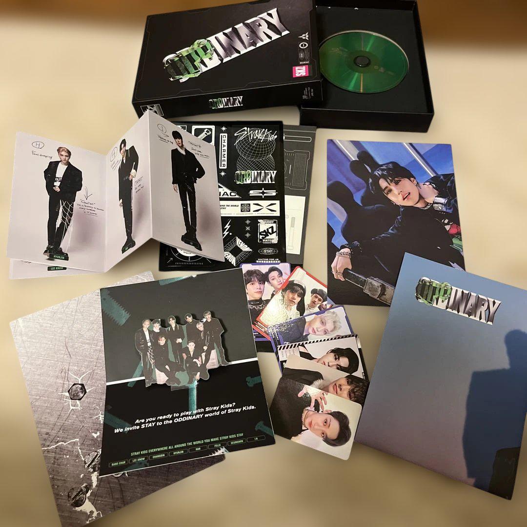 

[USED] straykids ODDINARY CD Album HAN