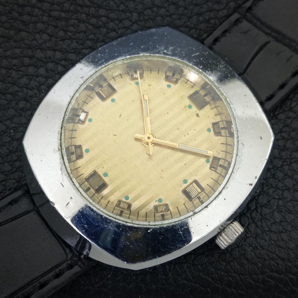 OROLOGIO DA UOMO VINTAGE SVIZZERO BERBERAT A CARICA MANUALE RISTRUTTURATO a704654-1