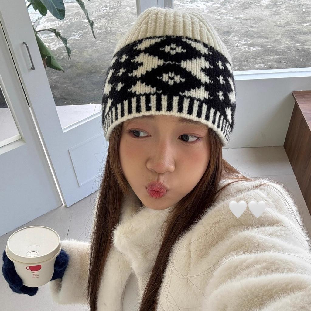 Spring and Autumn Jacquard Knitting Big Head Circumference Show Face Small Wool Hat Female