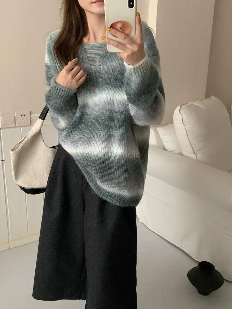Gentle Wind Gradual Change Pullover Sweater Women's Autumn and Winter New Loose Lazy Wind with Knitted Sweater Top Women