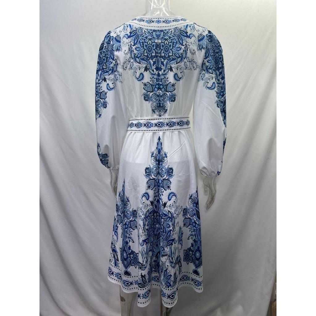 Vintage Court Style Floral Print V-neck Dress with Lantern Sleeves and Waistband, A-line, Long - Perfect for Spring/fall Ladies Fashion, Occasion Wear