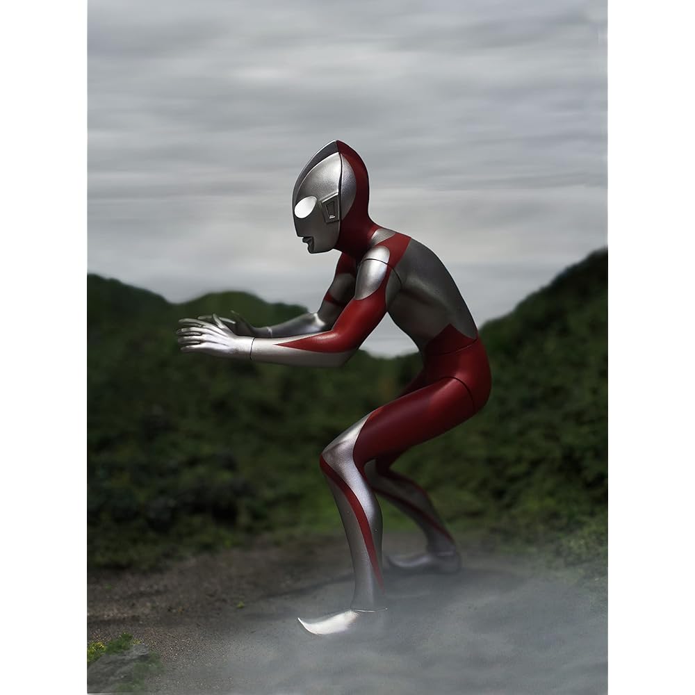 CCP 1/8 Collectible Series Shin Ultraman Ultraman Fighting Pose Ver. with LED Light-Up Gimmick, Approximately 16cm Tall, Pre-painted PVC Soft Vinyl Fi